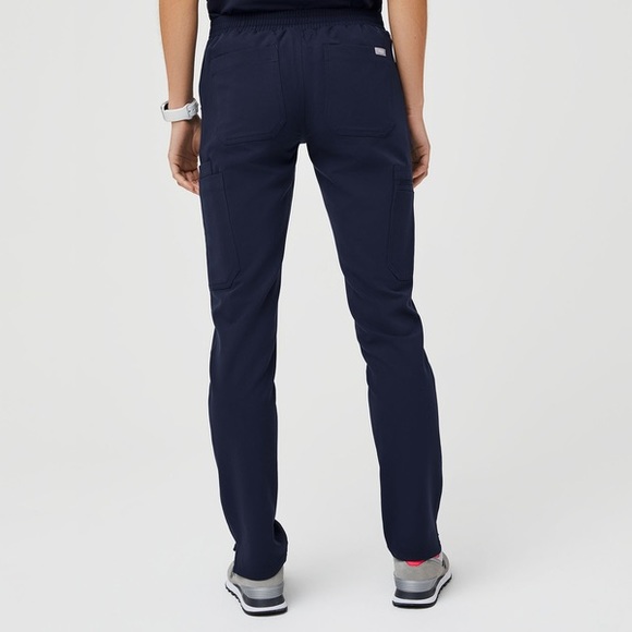 Figs Yola Navy Pants in XXS - Picture 2 of 7